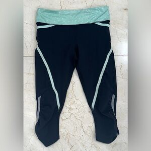 Lululemon Run Pace Crop Capris Polka Dot Mint Green size 4‎